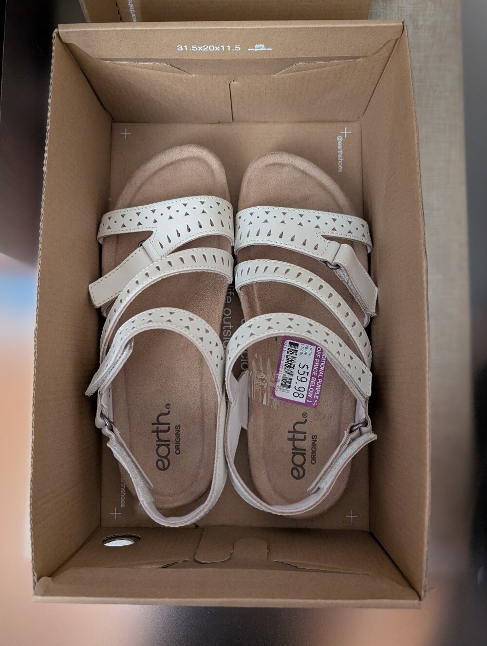 NIB! Women's Earth Serenta Sandals